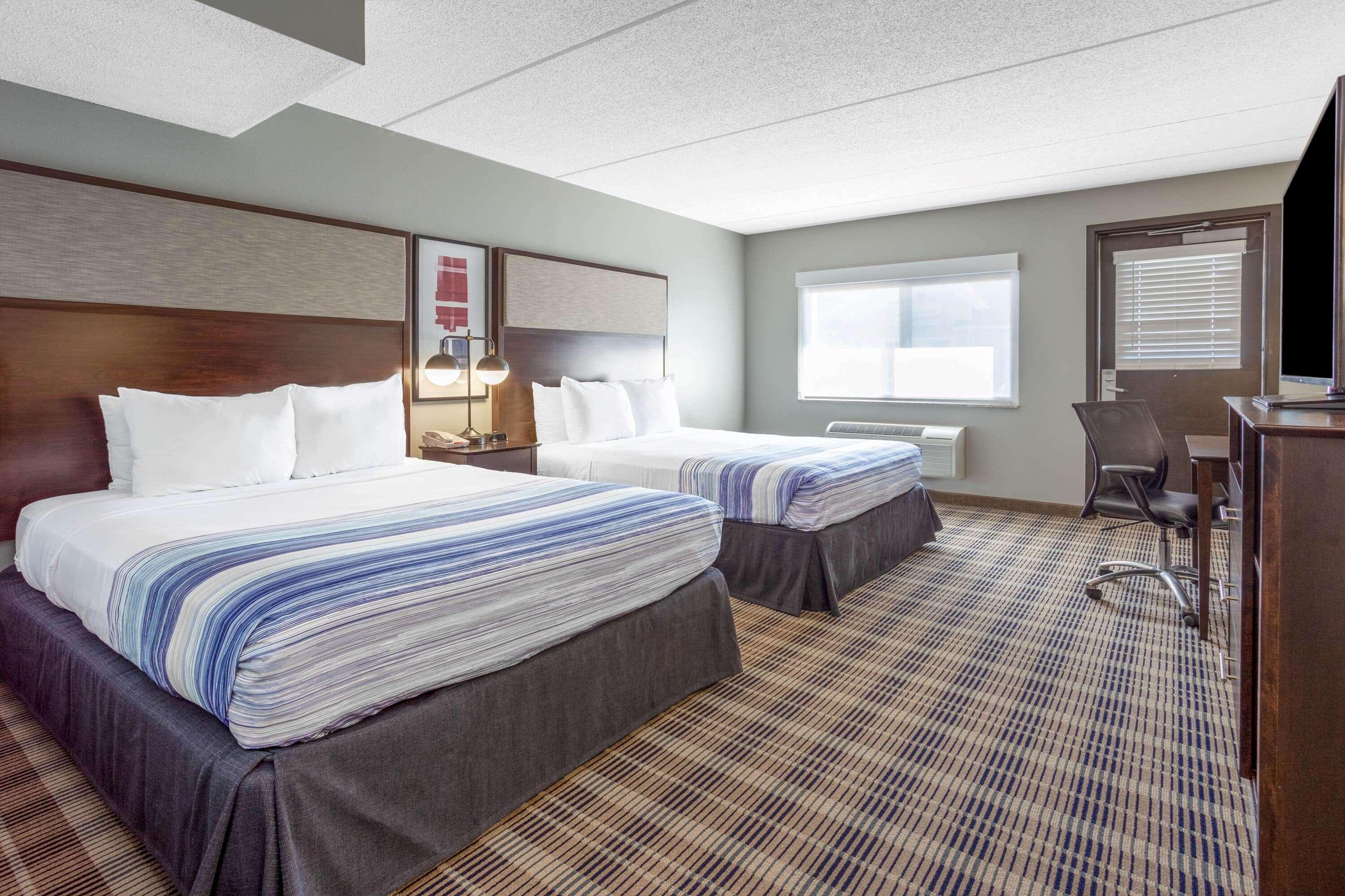 Americinn By Wyndham Madison South Экстерьер фото